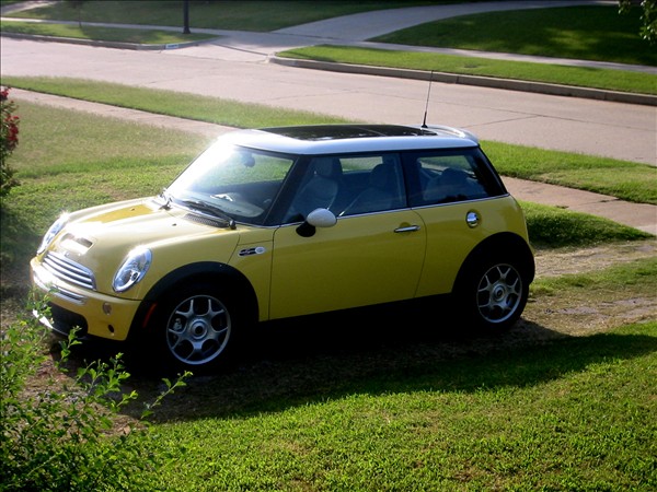 /2004/07/22/im-still-here/images/dominique1.jpg
