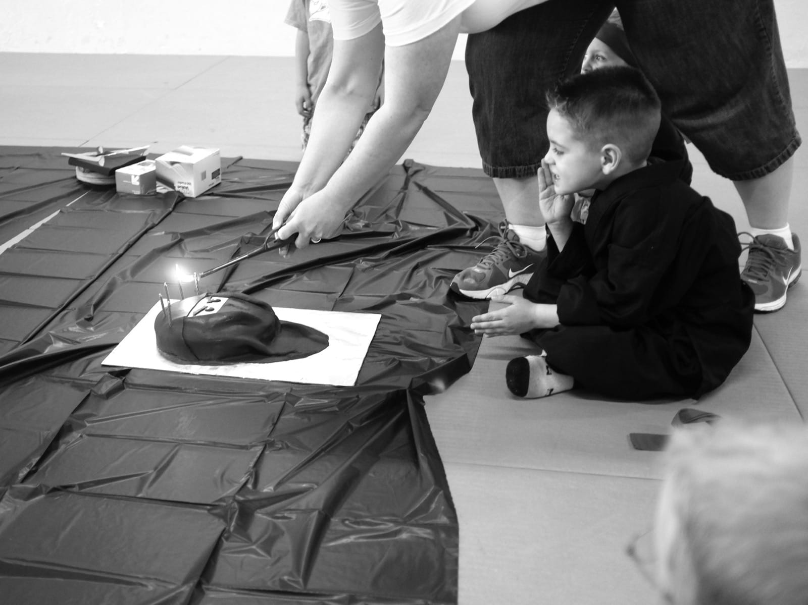 Cake cutting 7983810889 o