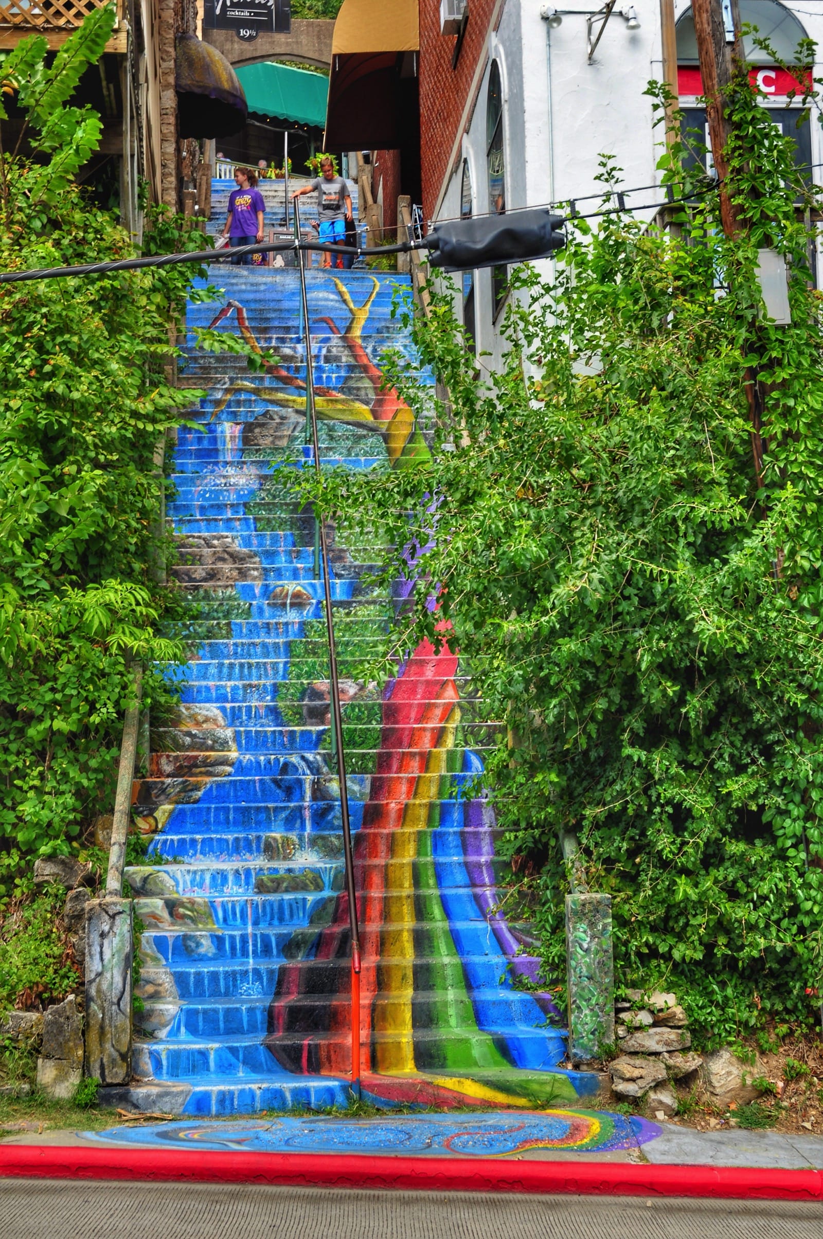 Painted stairs aluminumdreams eurekasprings 31045094713 o