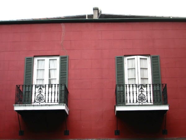 Red wall 63488272 o