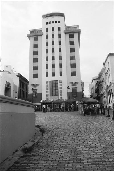 Building 63636373 o