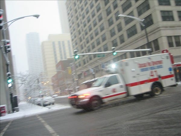 Emergency 63639093 o