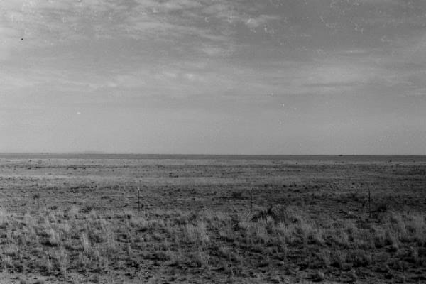 Desert 63633084 o