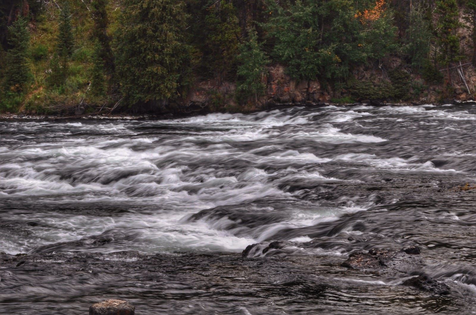 Movement yellowstone river aluminumdreams 29853595252 o